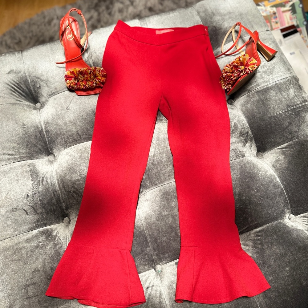 High waisted cropped red pants